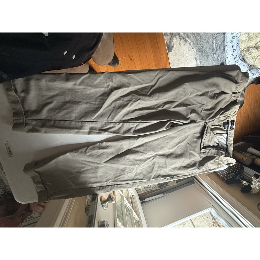Izod Men's Khaki Straight-Leg Casual Pants Size 40x32